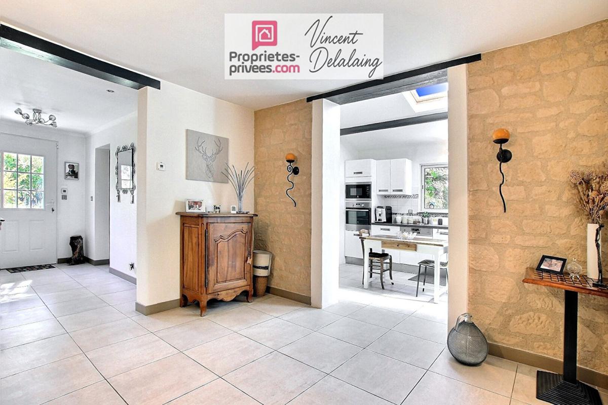 JOUQUES Très belle maison T7-8 avec piscine sur grand terrain 13