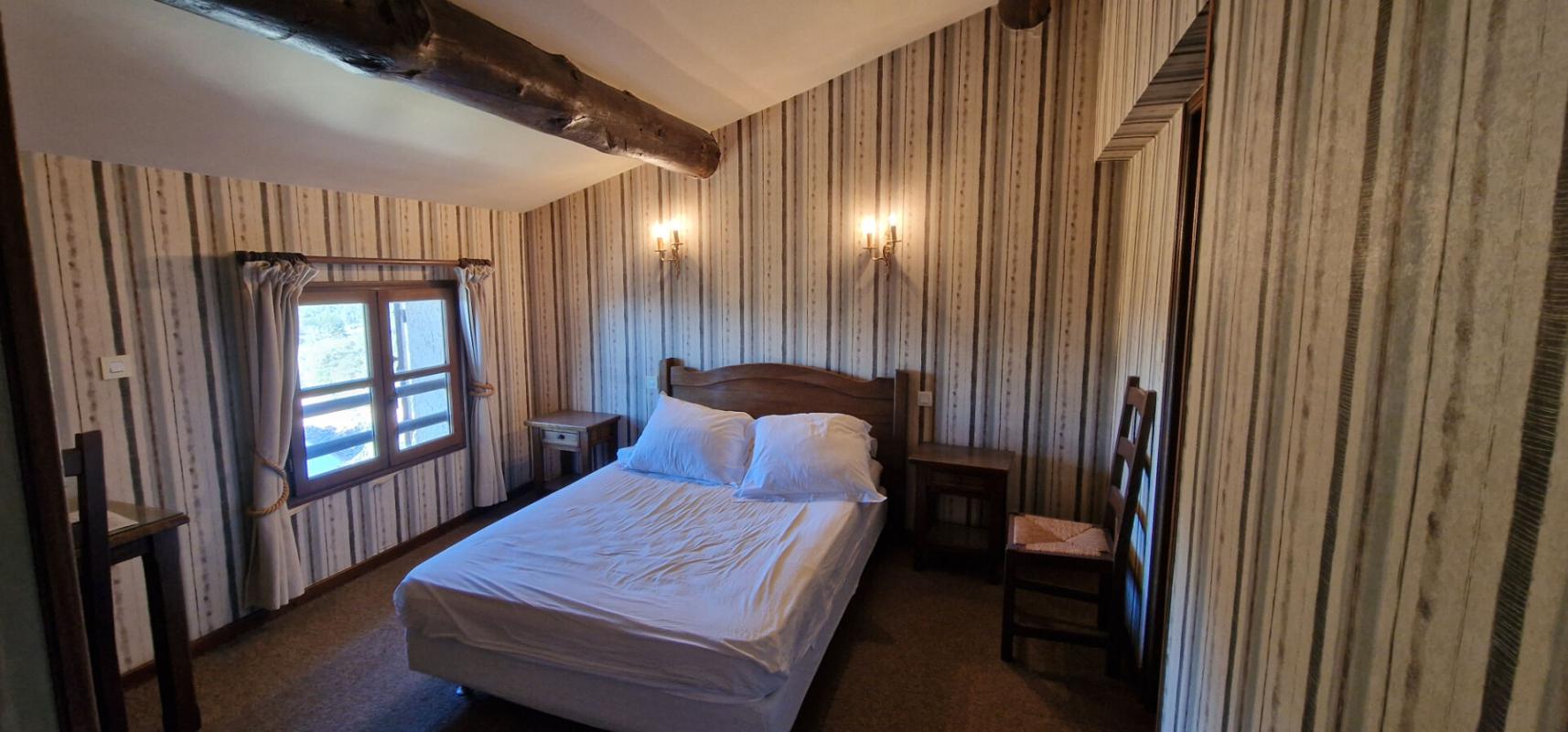 LE BARROUX Maison 186m² ? 9 chambres ? Fort potentiel au pied du Mont Ventoux 10