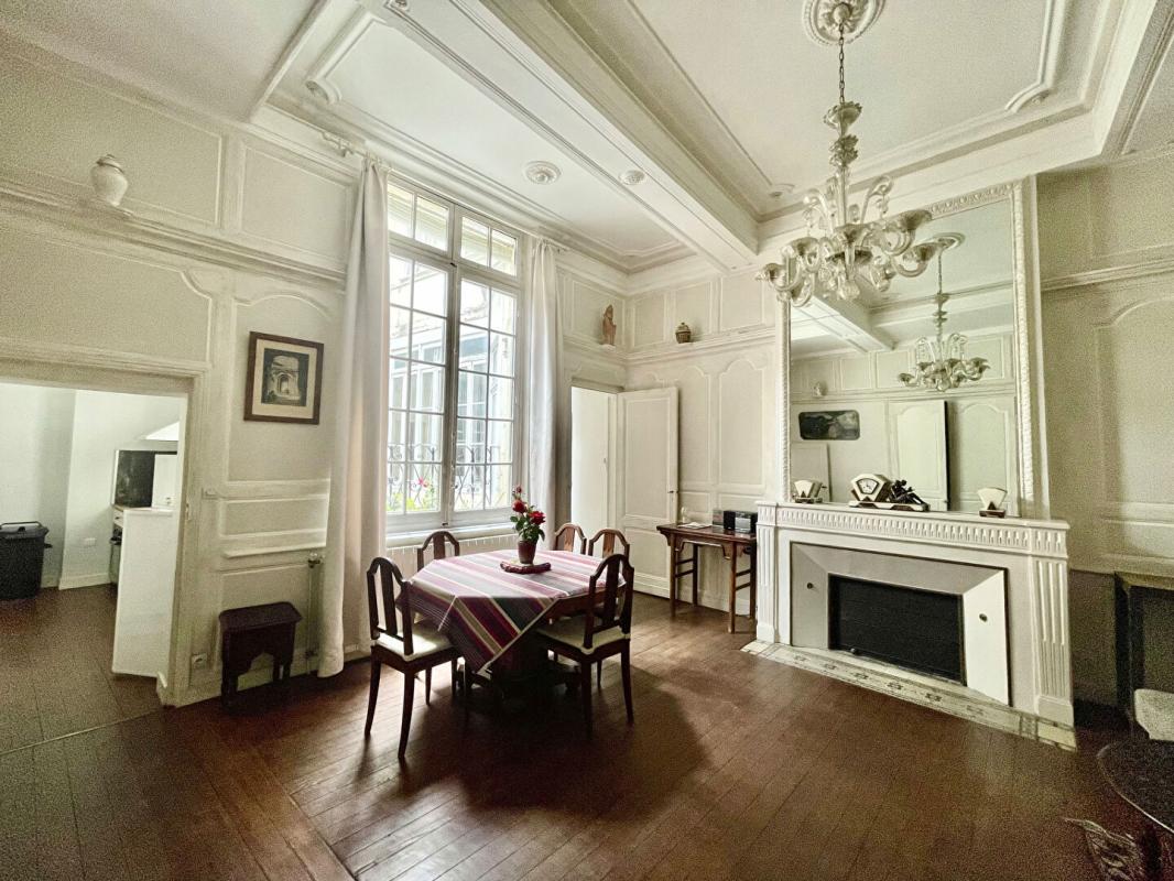 BORDEAUX Vente T4 100m2 BORDEAUX (33000) 1