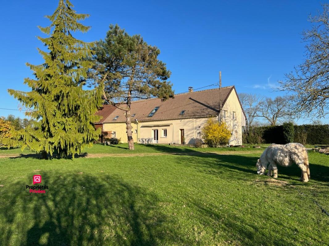 NEAUPHE-SOUS-ESSAI Proche de SEES L'EVECHE (61500)  PROPRIETE , 9 pièce(s)  220 m2 environ, 5 chambres, PRIX  218 000, honoraires 6,34% inclus à la charge de l'acquéreur, soit  205 000 hors honoraires 2