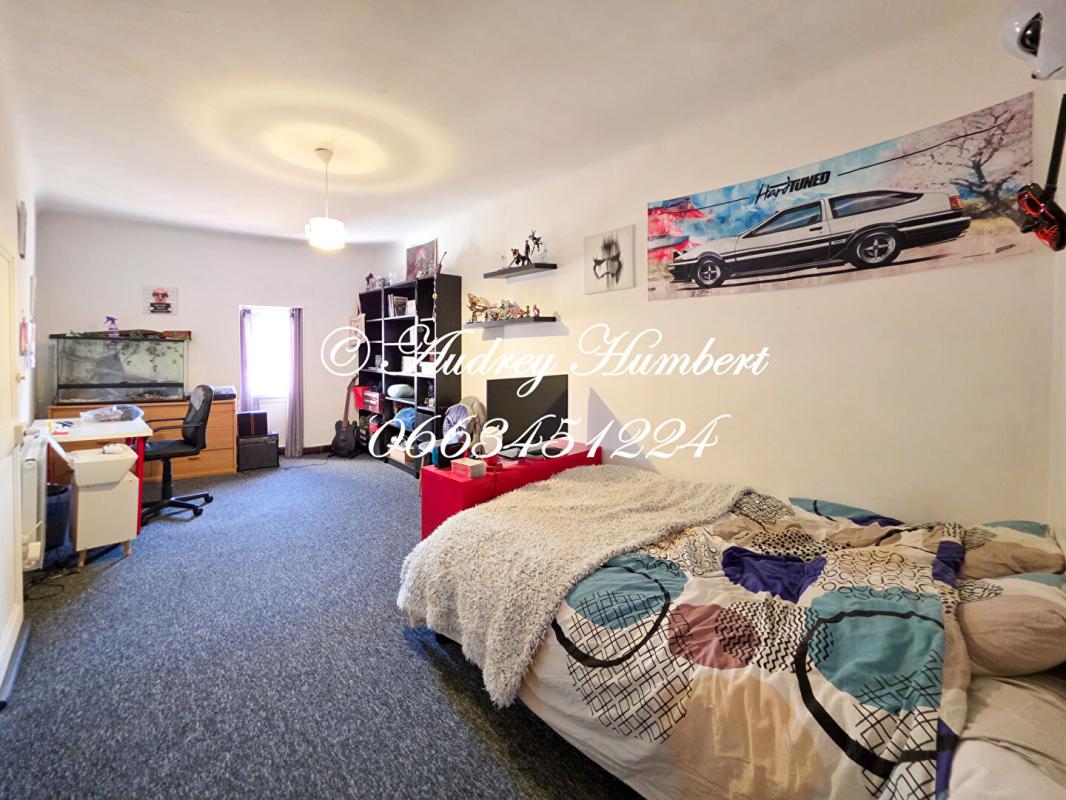 LA TOUR-D'AIGUES LUBERON, La bastide des JOURDANS, Maison de village avec balcon, atelier ? charme et authenticité au coeur du Luberon 10