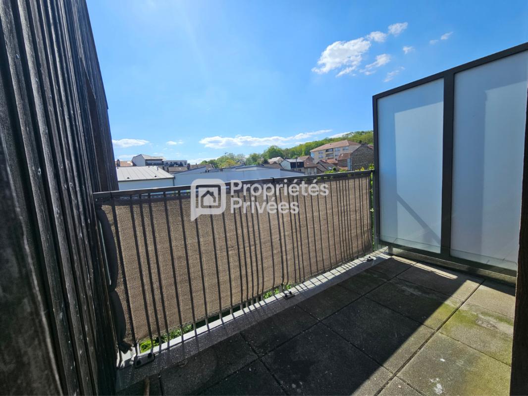 NOISY-LE-SEC Appartement 3 pièces de 68 m², Noisy-le-Sec Centre avec terrasse, balcon et parking! 11