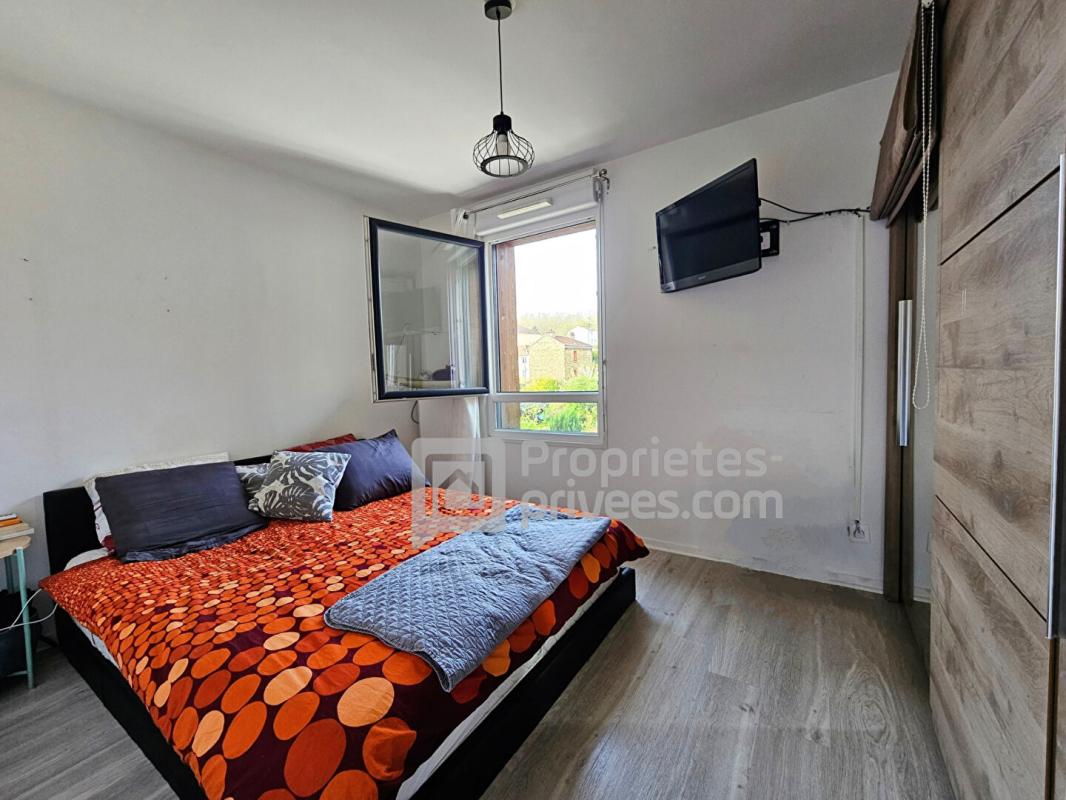 NOISY-LE-SEC Appartement 3 pièces de 68 m², Noisy-le-Sec Centre avec terrasse, balcon et parking! 8