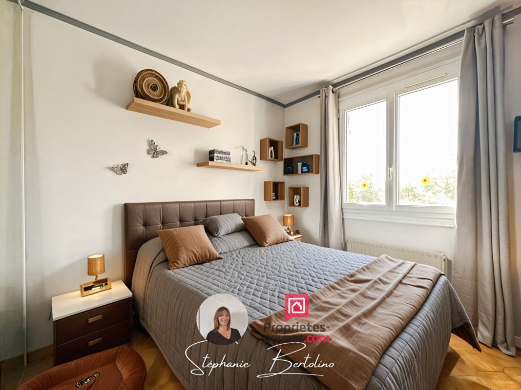 TARADEAU Maison 113 m2 avec studio  -Grand GARAGE - 1300 m2 de terrain 6