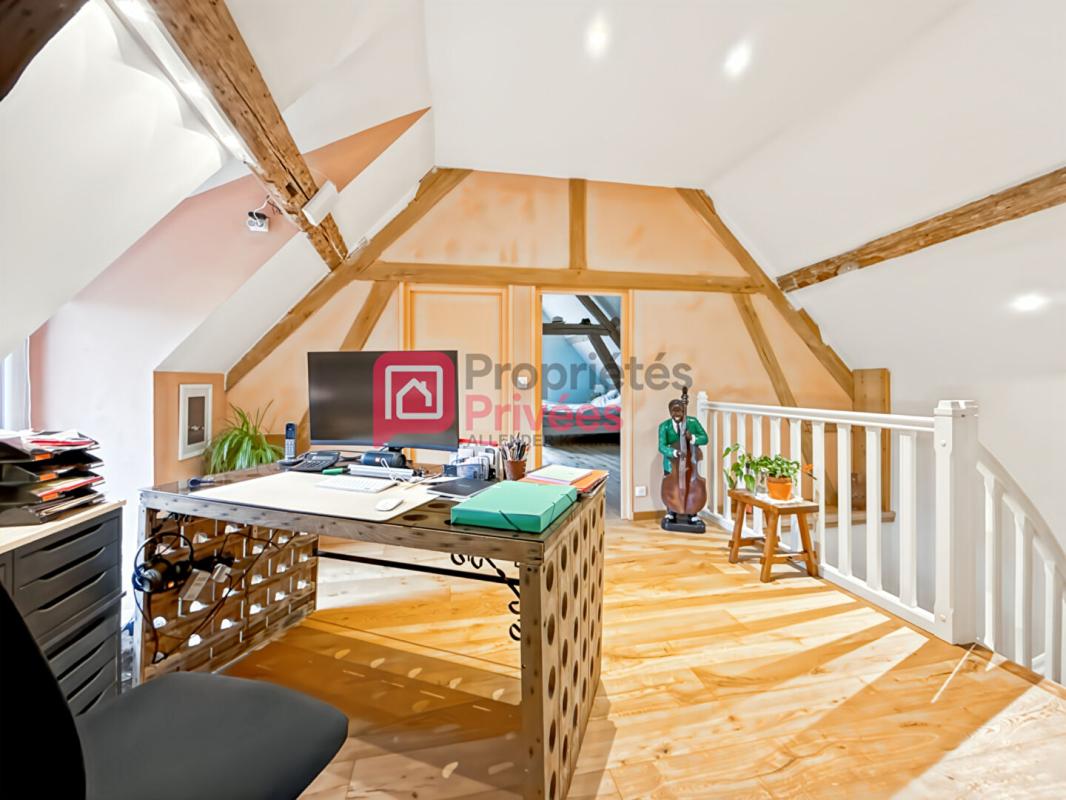 SERGINES Maison Sergines 6 pièce(s) 181 m2 2