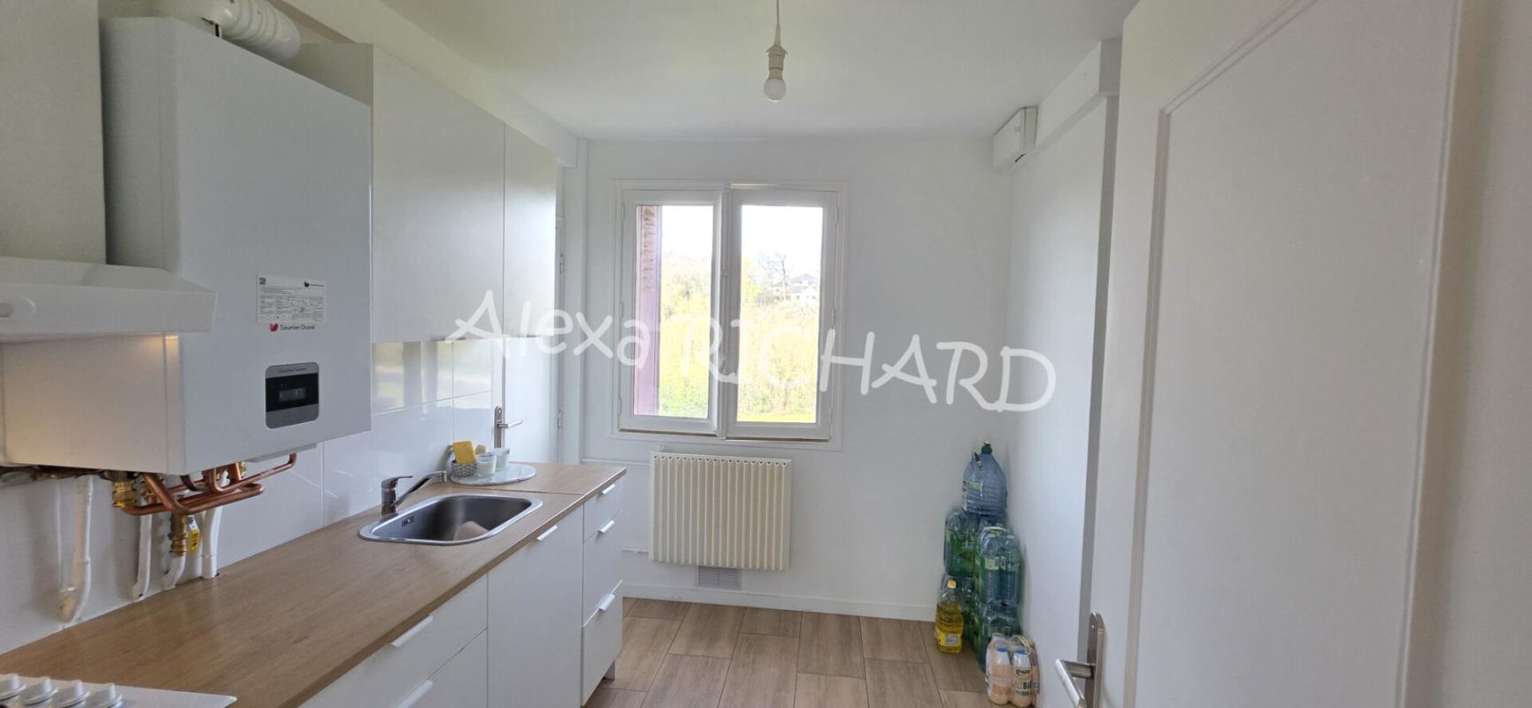 EVREUX Appartement Evreux  4 pièces 4