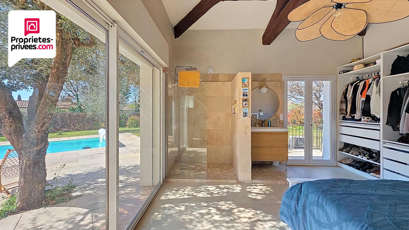 SAINT-CEZAIRE-SUR-SIAGNE VILLA 5 PIECES  143 m2 AVEC PISCINE , GRAND GARAGE SUR TERRAIN PLAT DE 1500 M2 11