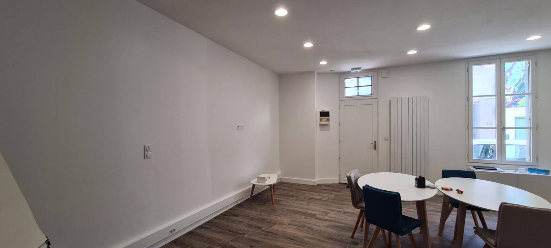 CLISSON Bureau (ou studio) Clisson (La Vallée) 1 P . SDE . 40.5 M² 5