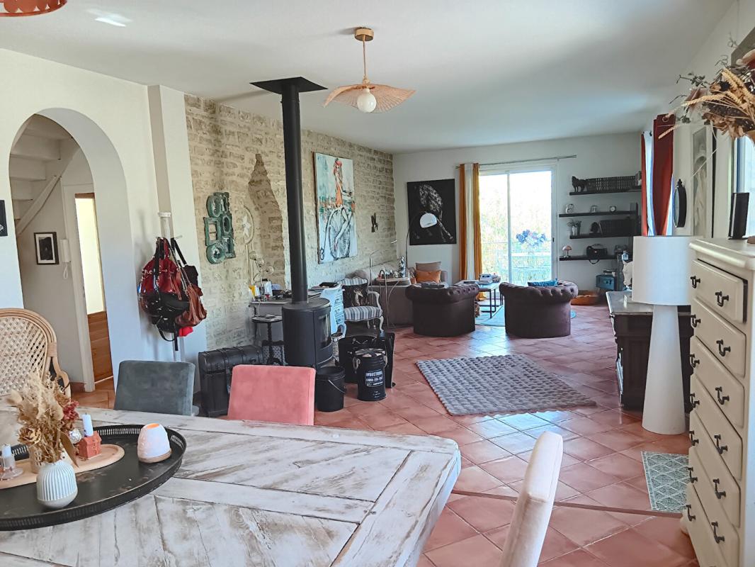 CAHORS Maison Cahors 46000 avec piscine et grad terrain, 150 m², 3 chambres 4