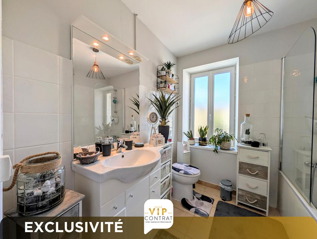 MORTAGNE-SUR-GIRONDE GARANTIE PROTEC+ 12 MOIS INCLUS ! Maison de ville 14