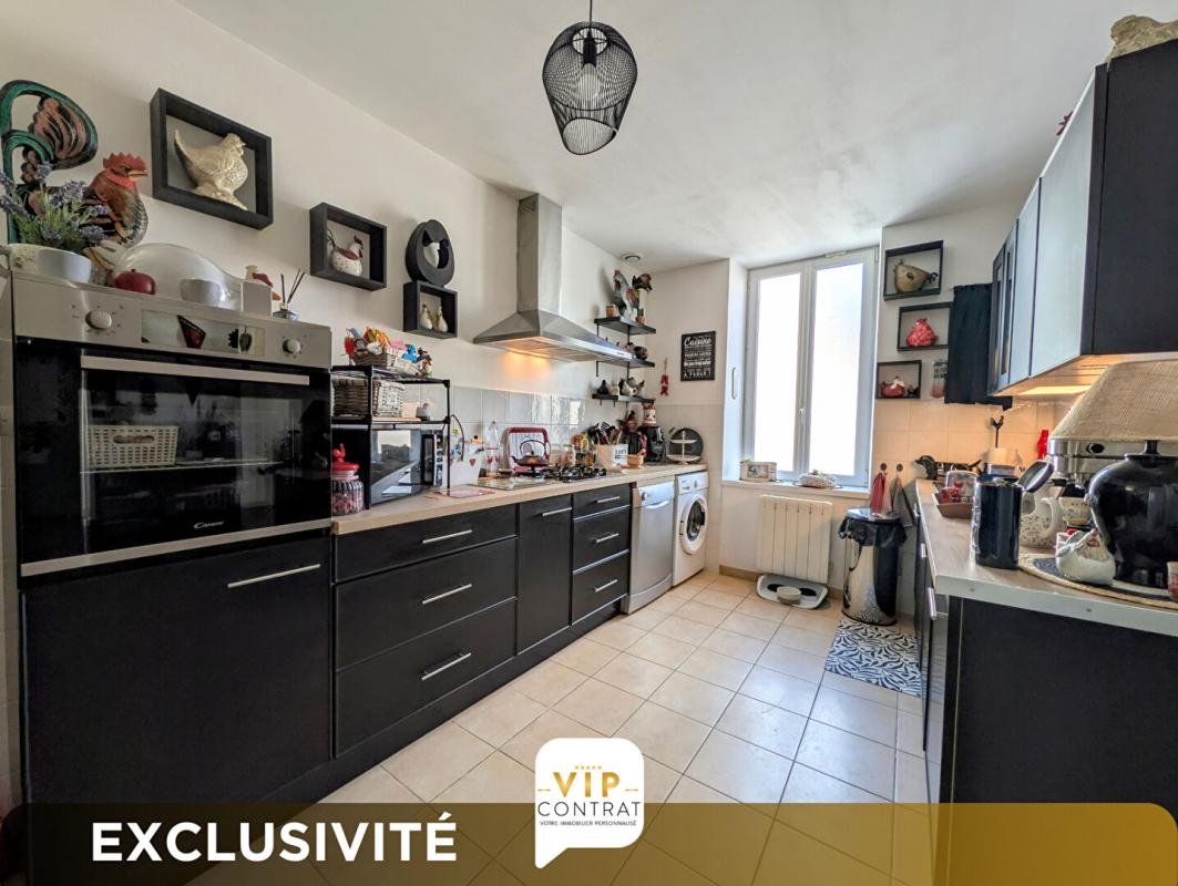 MORTAGNE-SUR-GIRONDE GARANTIE PROTEC+ 12 MOIS INCLUS ! Maison de ville 7