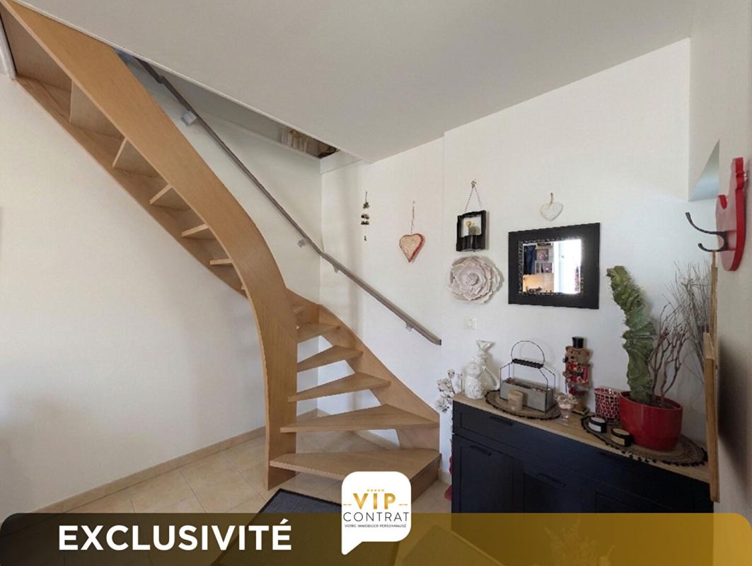 MORTAGNE-SUR-GIRONDE GARANTIE PROTEC+ 12 MOIS INCLUS ! Maison de ville 9