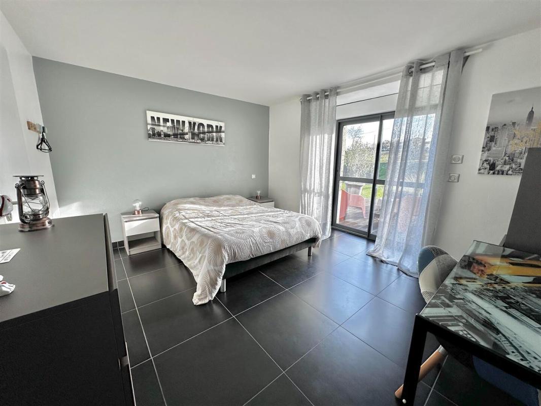 CAHORS Maison Cahors 5 pièce(s) 130 m2 12