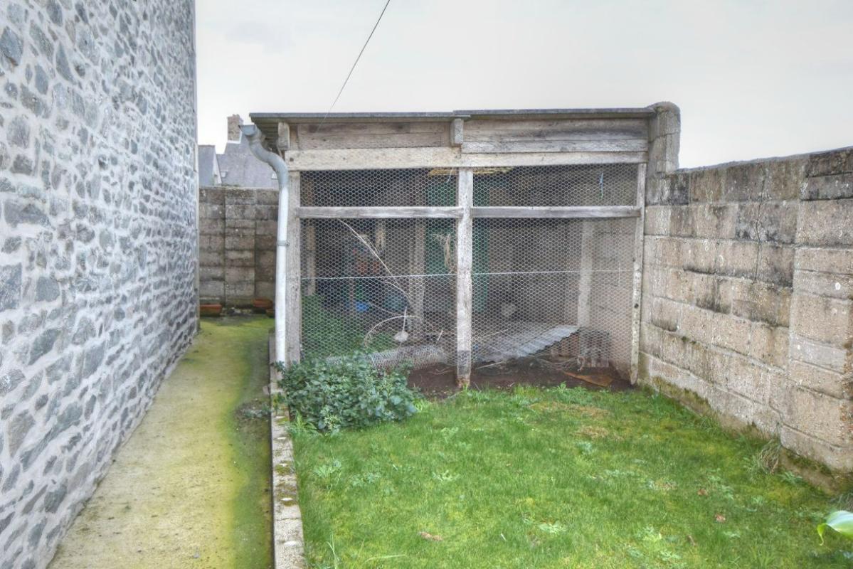 TREGUIER Maison à 900 m  des commodités 16