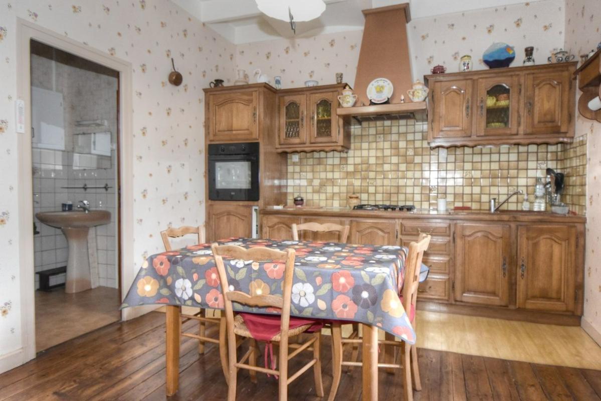 TREGUIER Maison à 900 m  des commodités 7