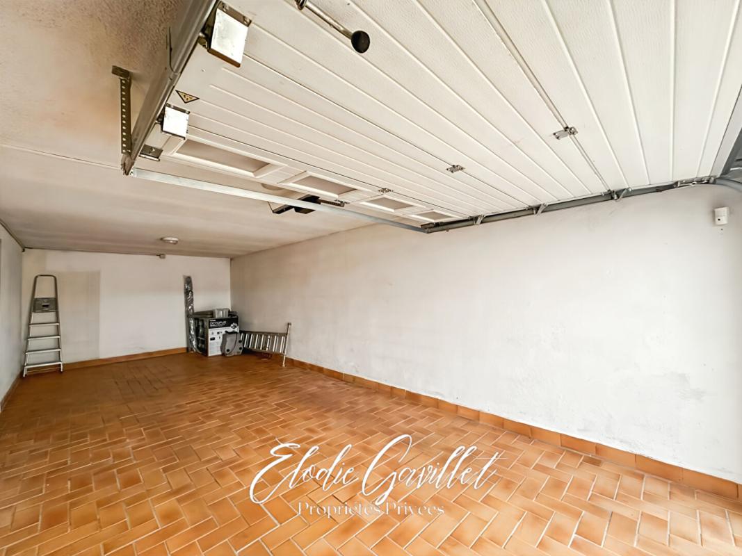 CARCASSONNE Maison 5 pièce(s) 95 m2 Montlegun Hameau de Carcassonne 17