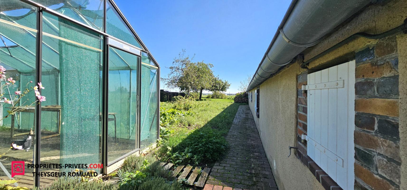 PIFFONDS Maison Piffonds 7 pièce(s) 204 m2 10