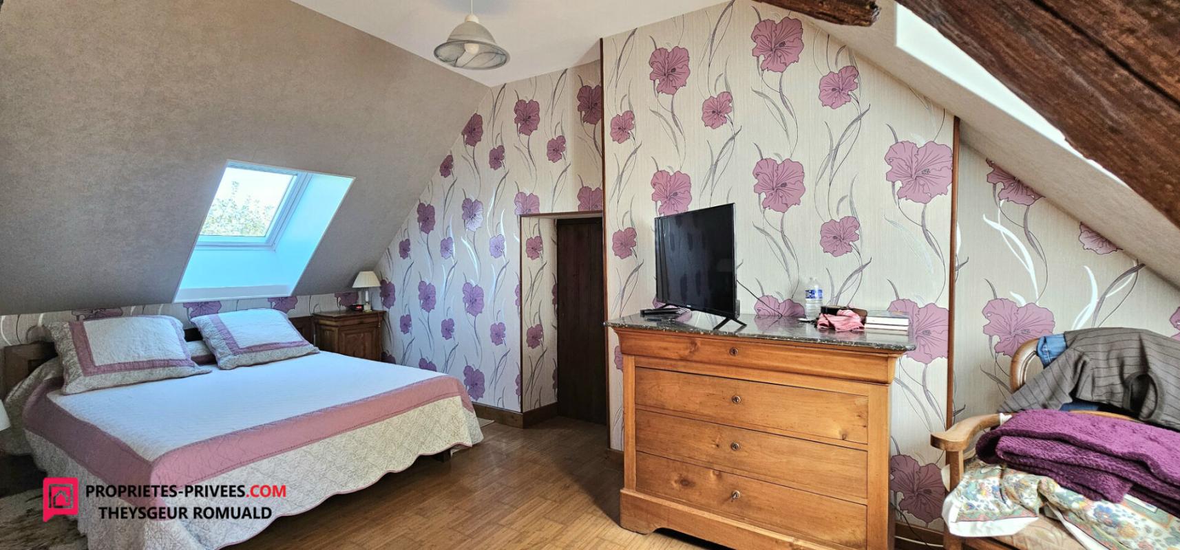 PIFFONDS Maison Piffonds 7 pièce(s) 204 m2 9