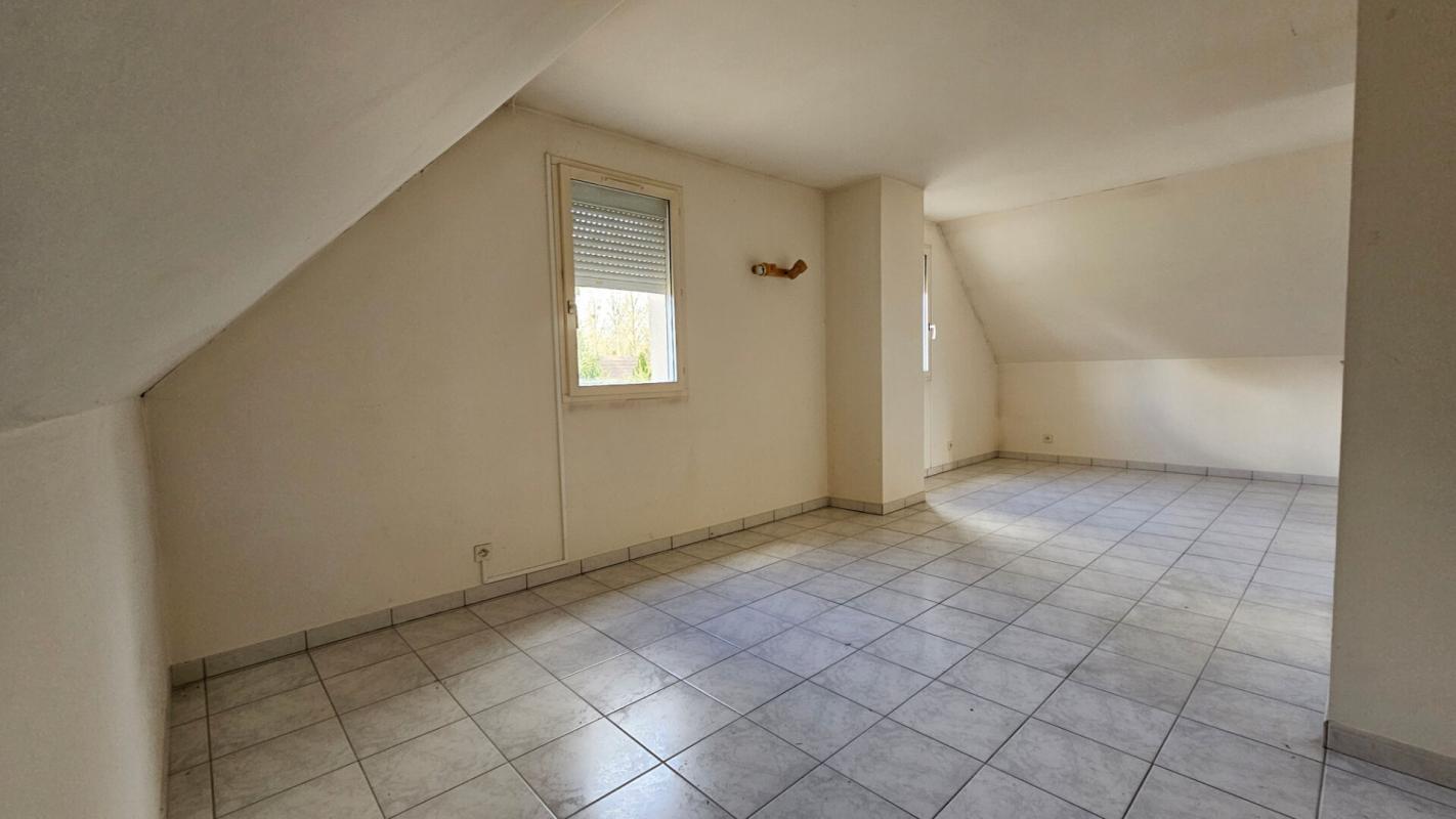 GAMBAIS Gambais centre / Maison 135 m2 / 3 chambres / N12 à 2 mn 12