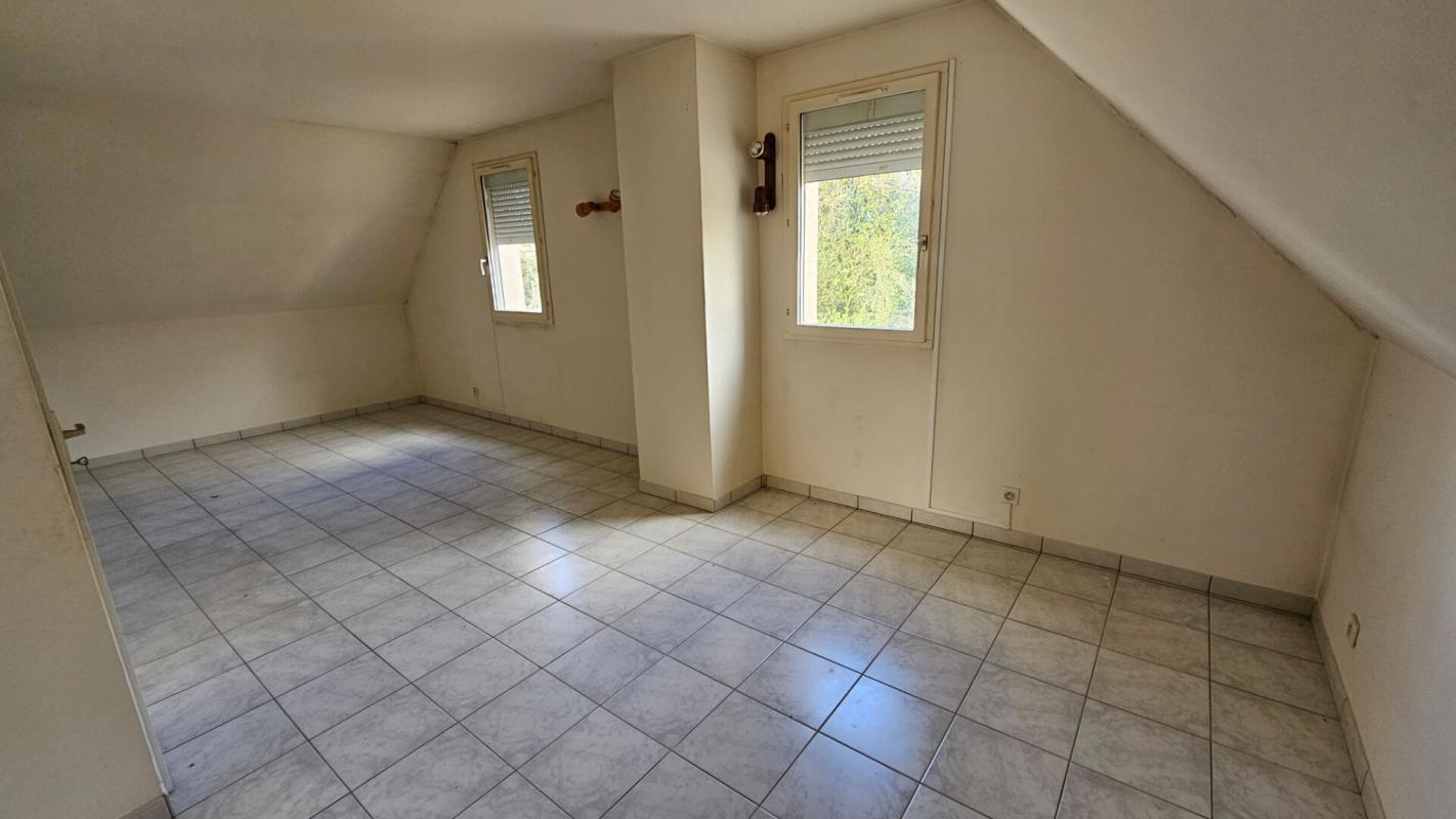 GAMBAIS Gambais centre / Maison 135 m2 / 3 chambres / N12 à 2 mn 13