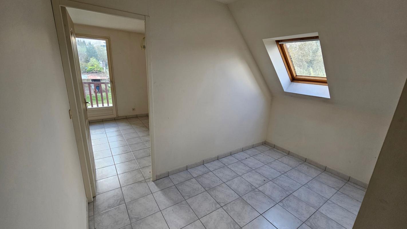 GAMBAIS Gambais centre / Maison 135 m2 / 3 chambres / N12 à 2 mn 8