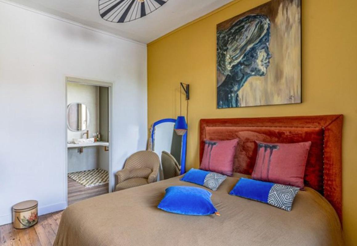 VILLENAVE-D'ORNON Villenave D Ornon 6 pièce(s), Villa d'exception 7