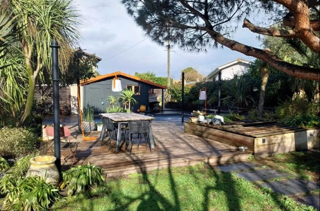 VILLENAVE-D'ORNON Villenave D Ornon 6 pièce(s), Villa d'exception 8