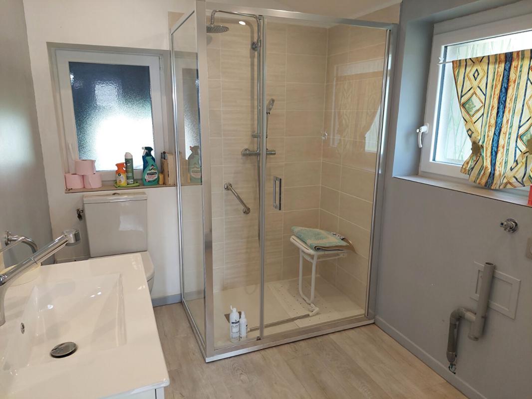 BOLBEC Ancien corp de ferme avec maison et dépendances 8