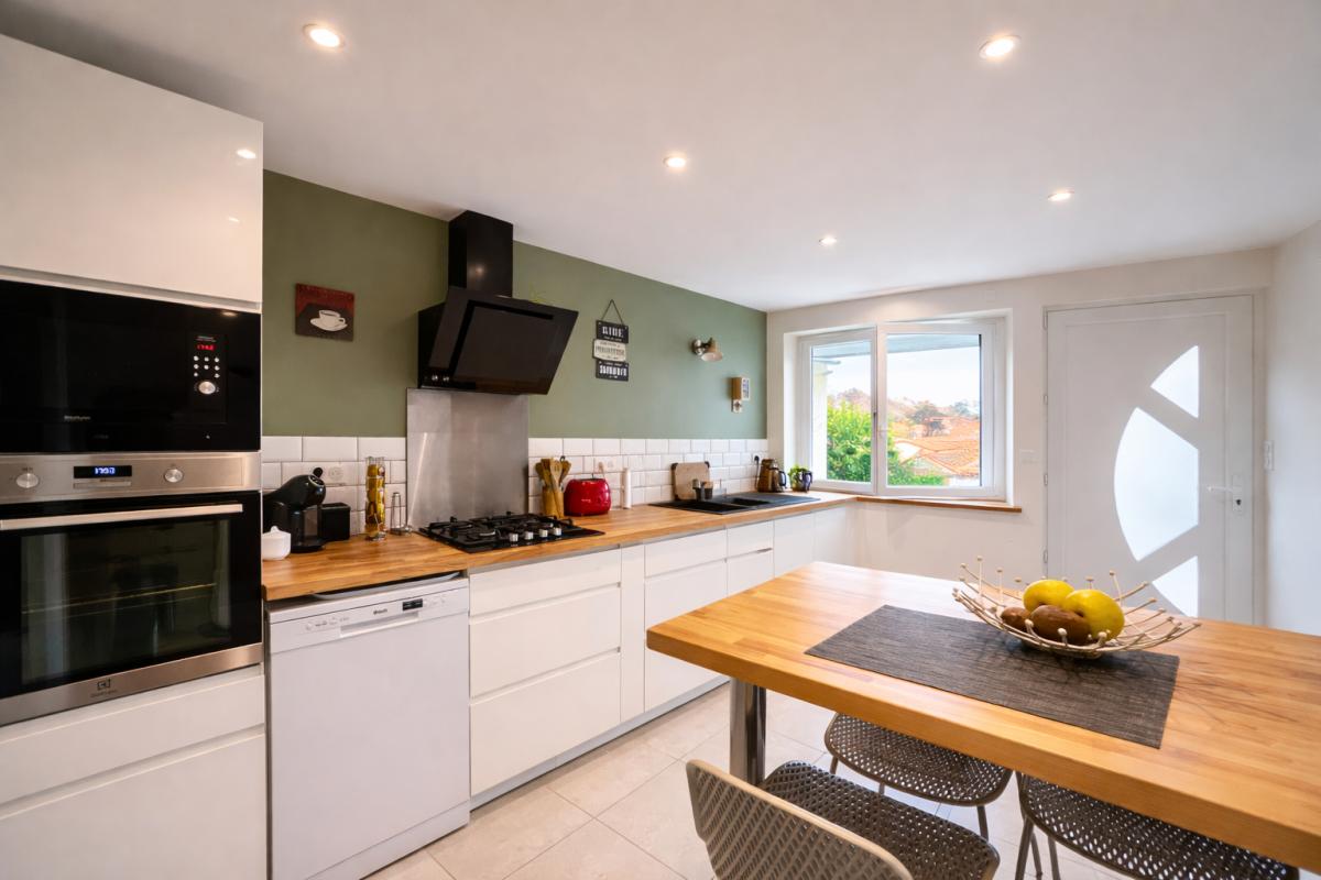 ENVAL Maison avec jardin et grange 5