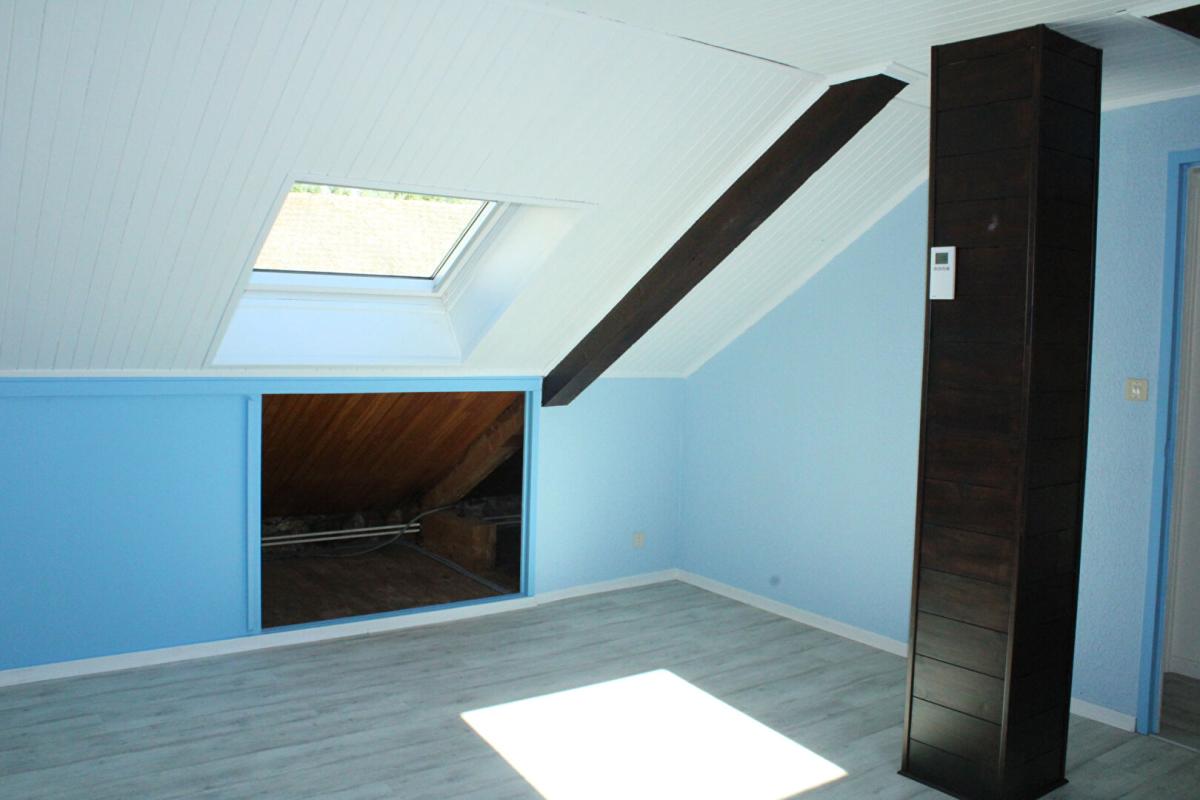 LANGOGNE Langogne Appartement en duplex avec garage et  petit jardin 5