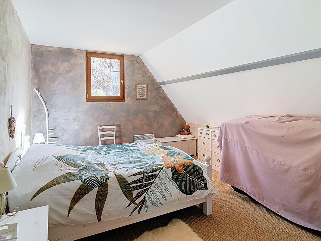 CASTELNAUD-LA-CHAPELLE Ensemble contemporain avec maison principale, gîte indépendant, piscine chauffée et vaste terrain 10