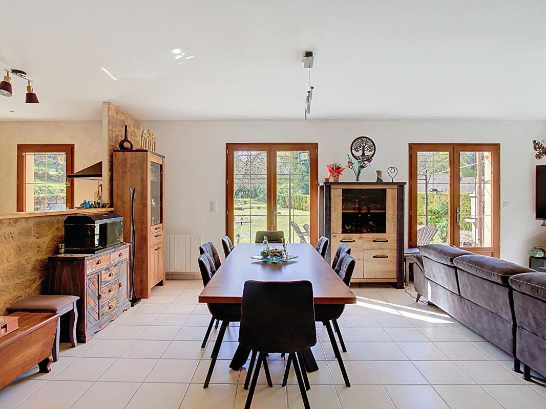 CASTELNAUD-LA-CHAPELLE Ensemble contemporain avec maison principale, gîte indépendant, piscine chauffée et vaste terrain 5