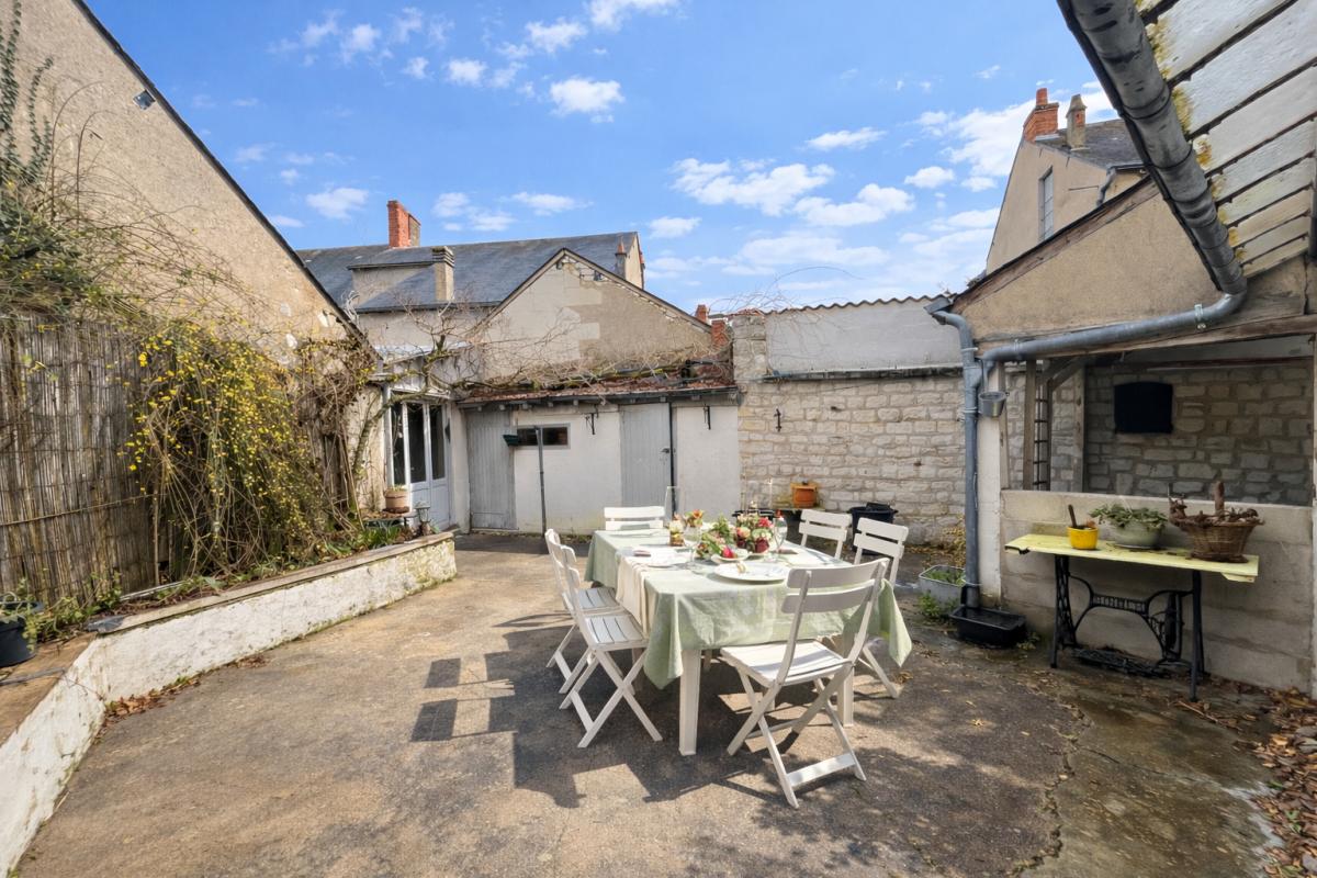 VALENCAY Maison Valencay 11 pièce(s) 218 m2 17