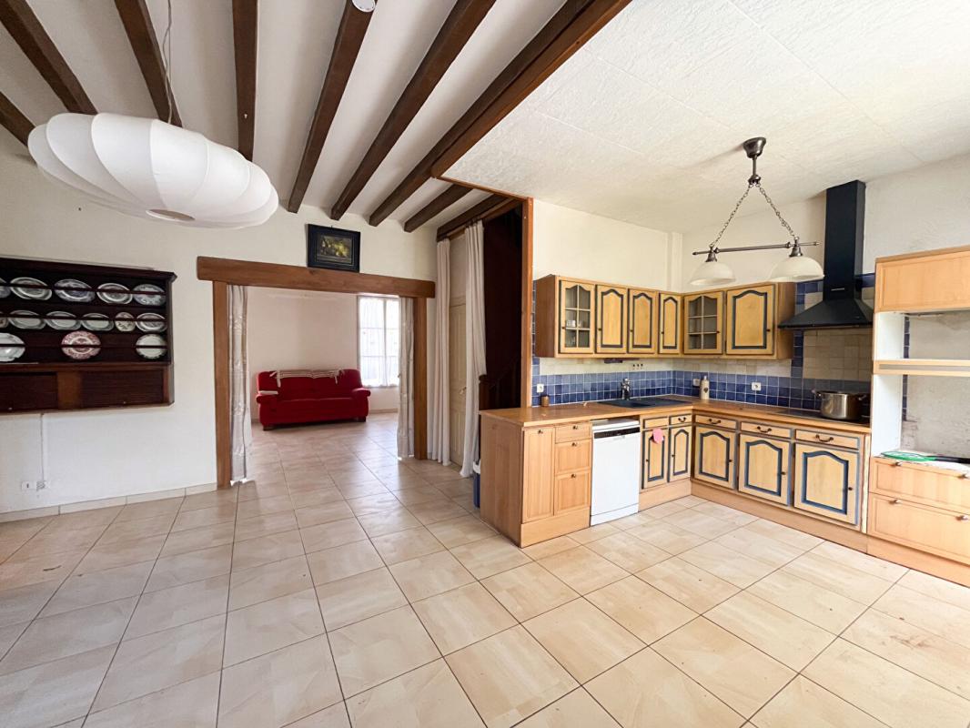 VALENCAY Maison Valencay 11 pièce(s) 218 m2 4