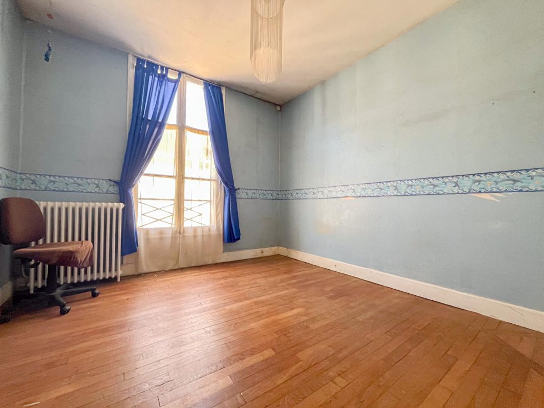 VALENCAY Maison Valencay 11 pièce(s) 218 m2 8