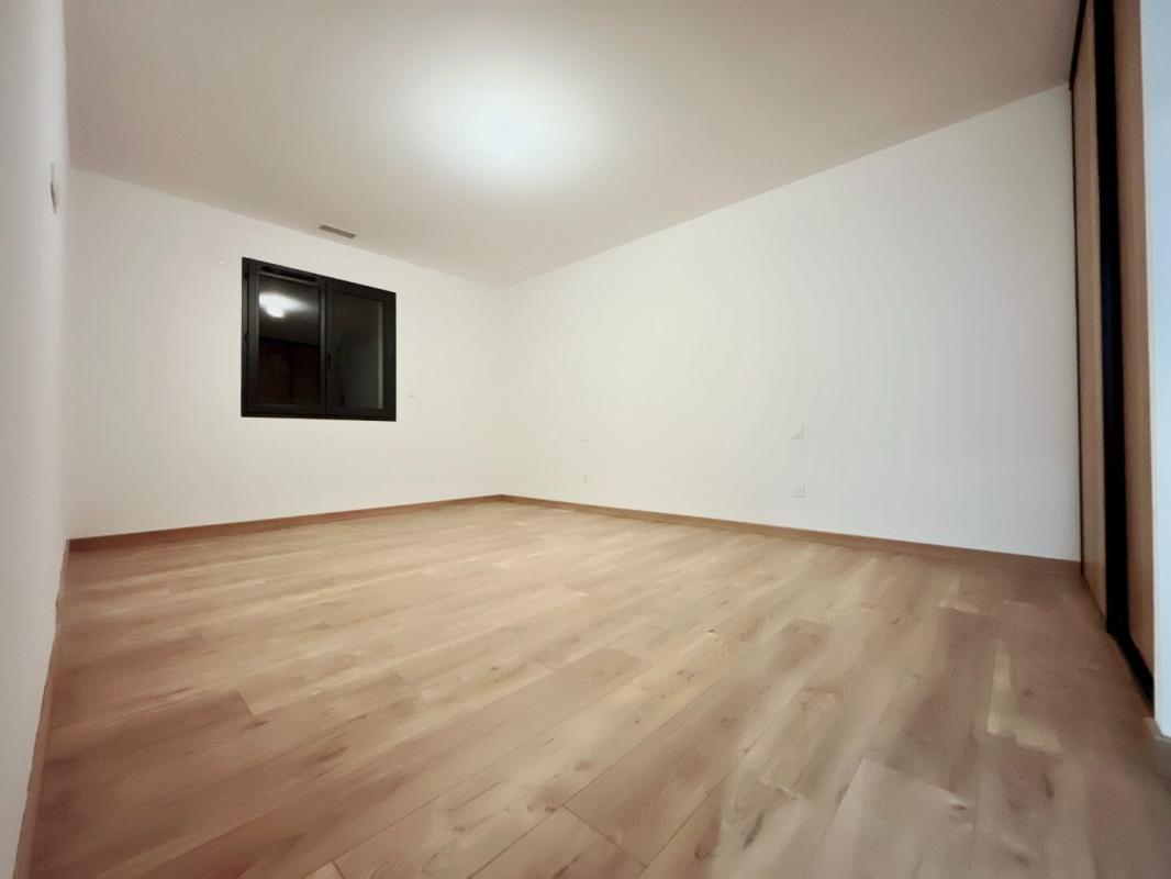 PERPIGNAN Magnifique maison de 135 m² en R+1 comprenant 4 chambres de 2025 sur un terrain 3 faces piscinable de 341 m² 13