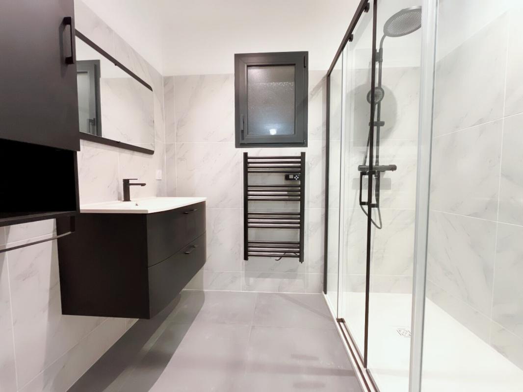 PERPIGNAN Magnifique maison de 135 m² en R+1 comprenant 4 chambres de 2025 sur un terrain 3 faces piscinable de 341 m² 14