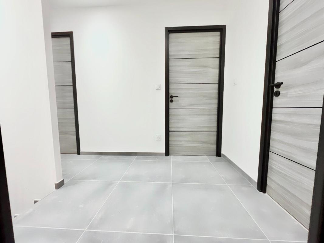 PERPIGNAN Magnifique maison de 135 m² en R+1 comprenant 4 chambres de 2025 sur un terrain 3 faces piscinable de 341 m² 17