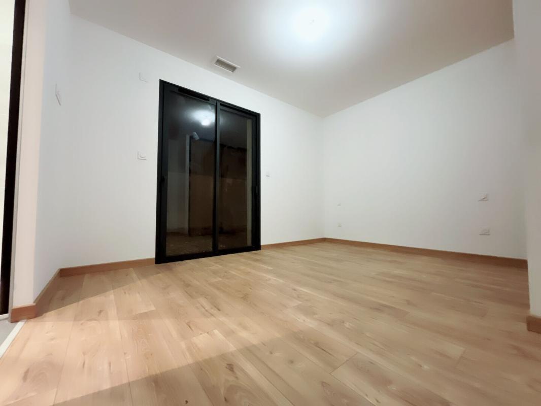 PERPIGNAN Magnifique maison de 135 m² en R+1 comprenant 4 chambres de 2025 sur un terrain 3 faces piscinable de 341 m² 18