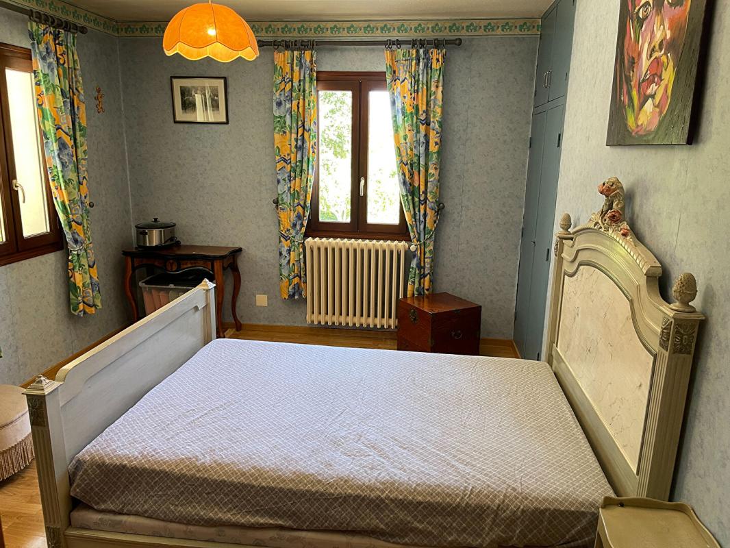 BOURNEL Maison sur deux niveaux avec jardin clôturé, à proximité de Villeréal 10