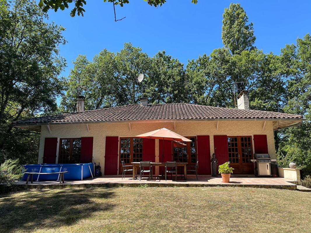 BOURNEL Maison sur deux niveaux avec jardin clôturé, à proximité de Villeréal 14