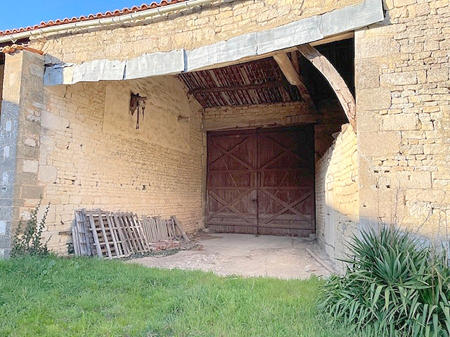 AIGREFEUILLE-D'AUNIS Maison de Maître 1860 - 371 m² - 6 chambres - Domaine avec dépendances - Proche Surgères & Aigrefeuille 17