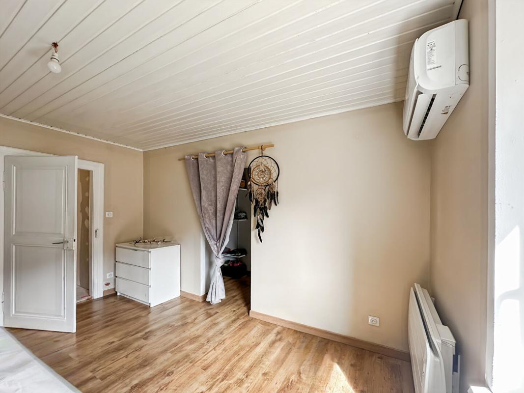 SAINT-AMARIN Maison Saint-Amarin 6 pièces, 165 m2, terrain 5,32 ares 9