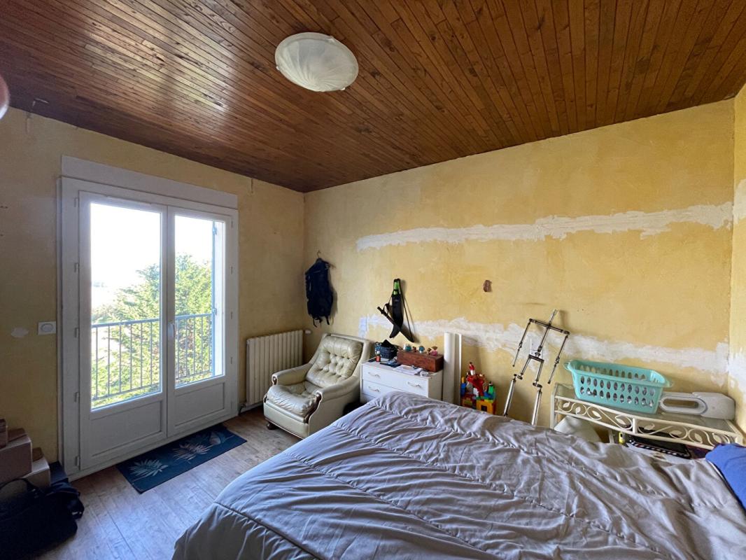 THIVIERS Maison traditionnelle 7 pièce(s) 238 m2 7