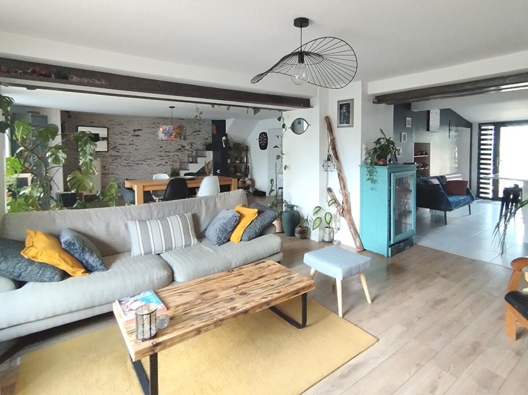 LE CELLIER Ensemble de deux maisons indépendantes (130m² + 88m²),  Le Cellier (44850) 1