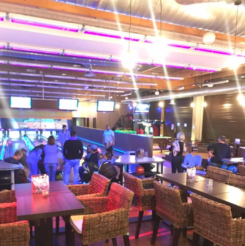 SABLE-SUR-SARTHE SABLE SUR SARTHE - MURS COMMERCIAUX BOWLING 700 M² 1