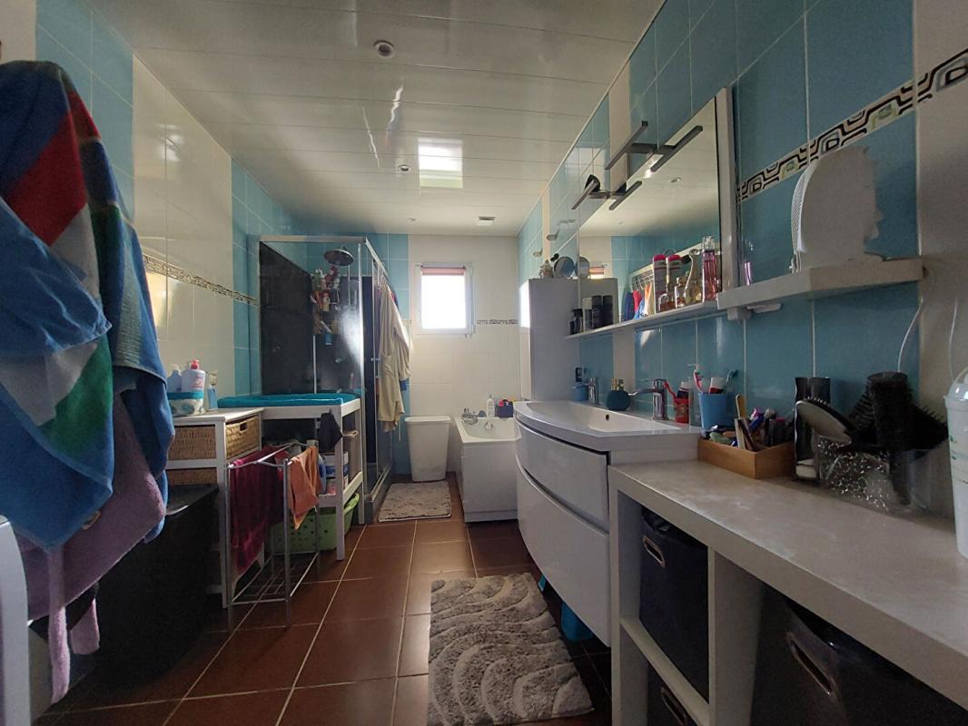 PERRECY-LES-FORGES Maison Perrecy Les Forges 6 pièce(s) 170 m2 12