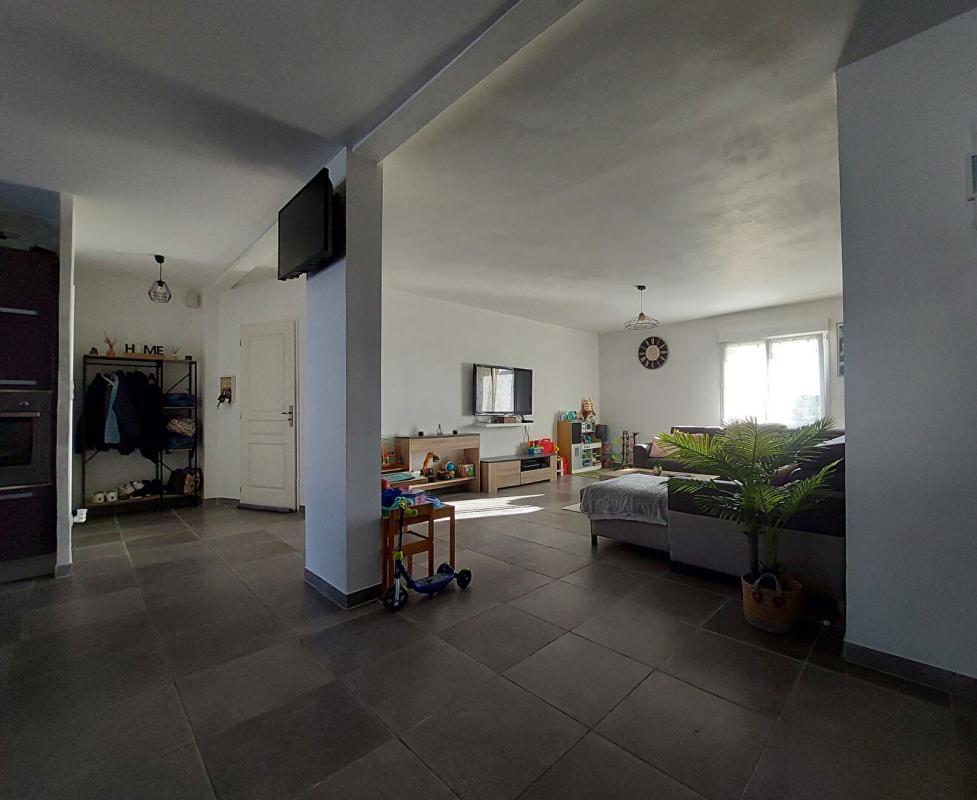 PERRECY-LES-FORGES Maison Perrecy Les Forges 6 pièce(s) 170 m2 2