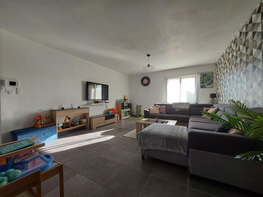 PERRECY-LES-FORGES Maison Perrecy Les Forges 6 pièce(s) 170 m2 4