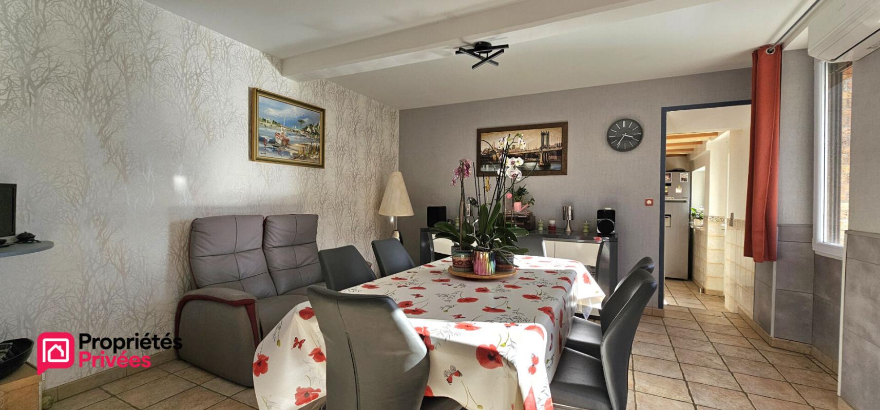 LA SELLE-SUR-LE-BIED Maison La Selle Sur Le Bied 5 pièce(s) 204 m2 10